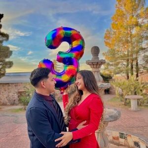 Meet your Posher, Manuel